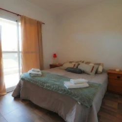 Duplex moderno dos plantas alquiler temporario Las Heras 619 Cañuelas